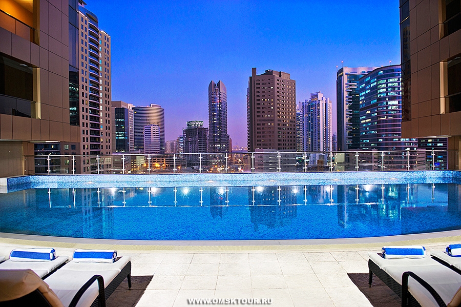 Бассейн в отеле Yassat Hotel Apartment By Gloria, Дубаи 